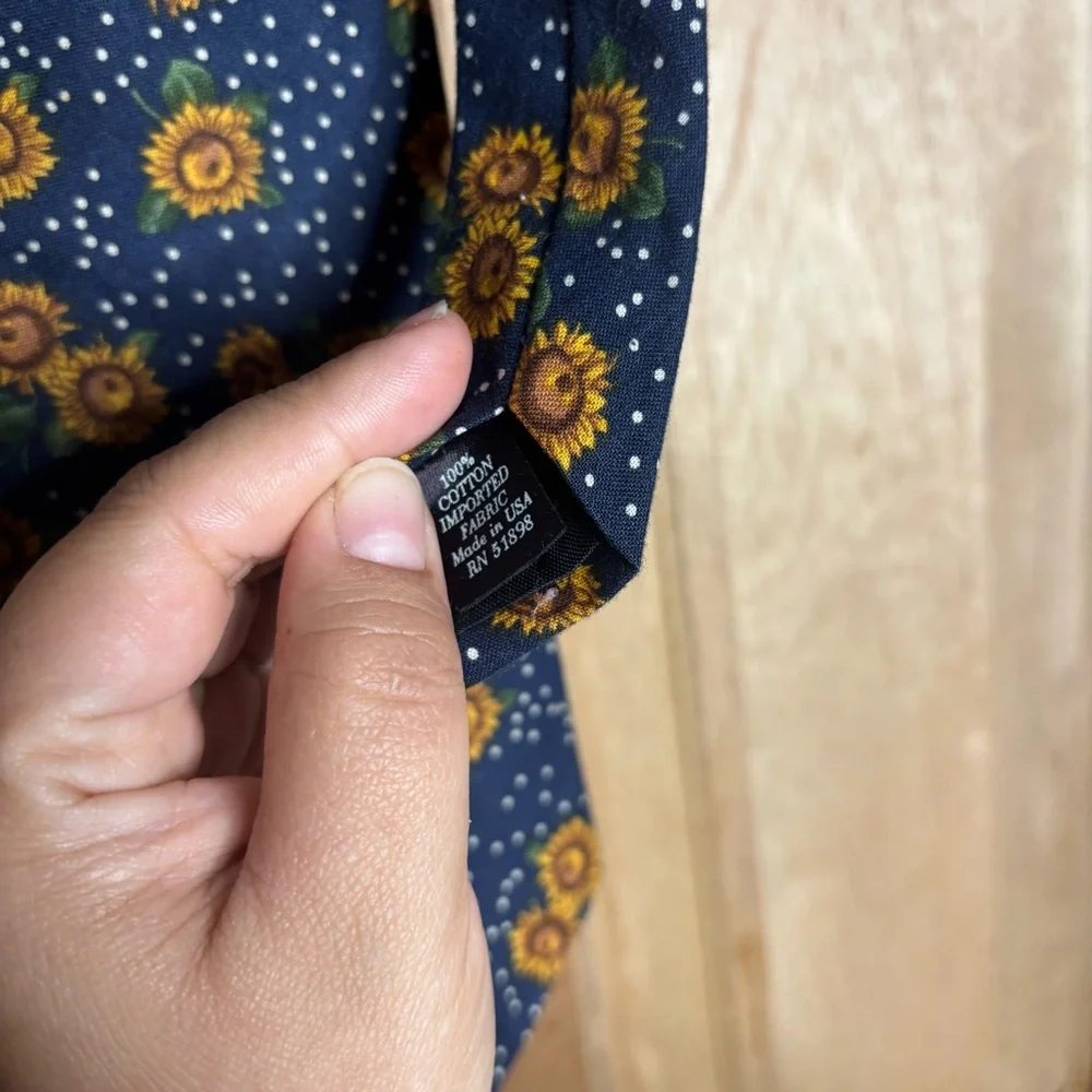 Floral‎ Blue Tie tango by max raab